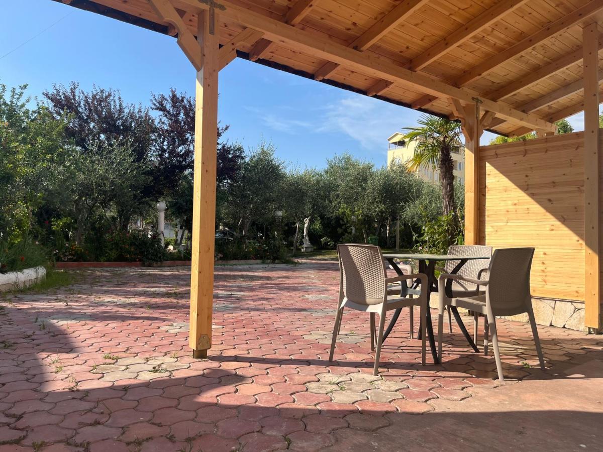 Villa Kasa Durrës Esterno foto