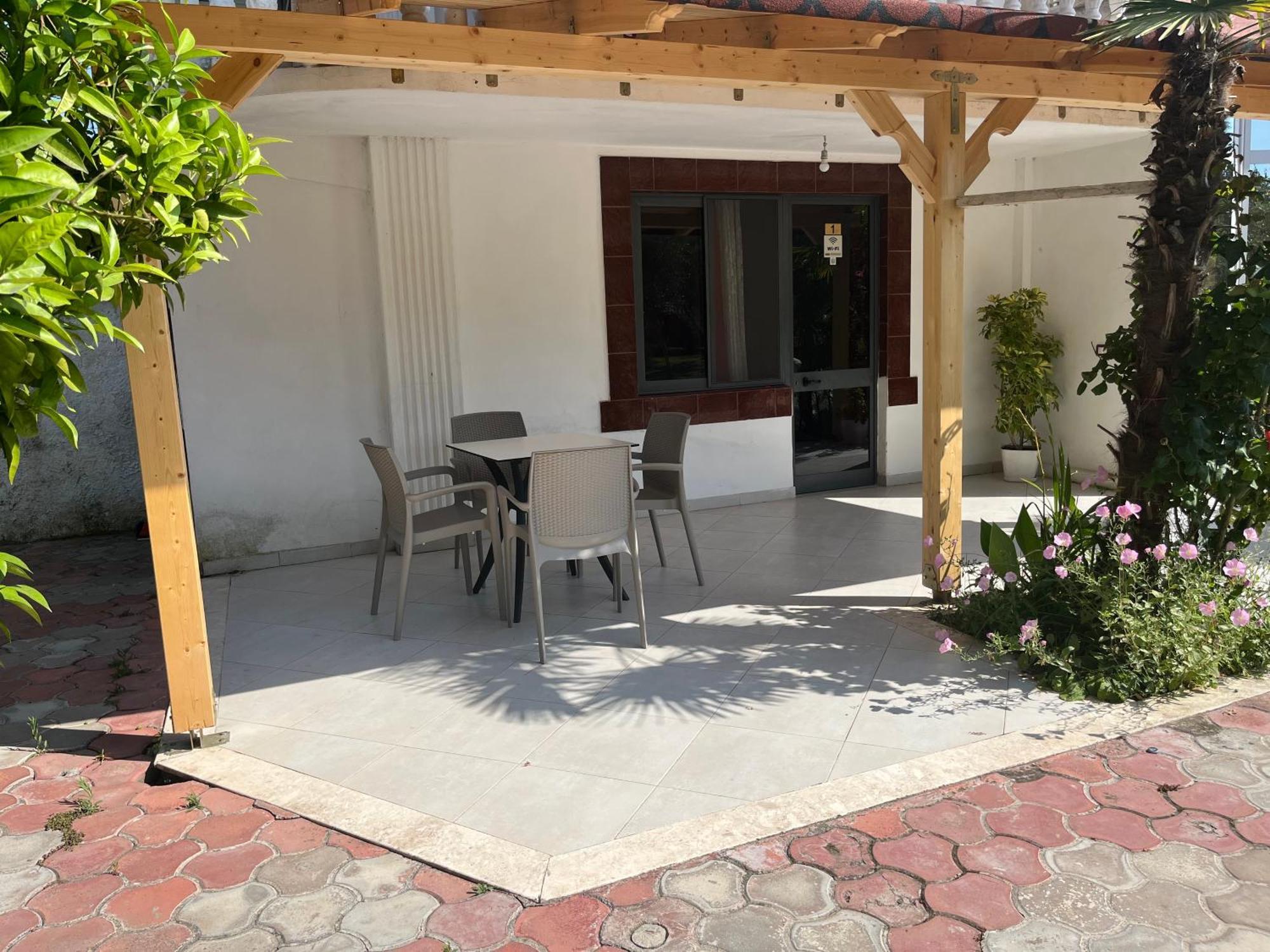 Villa Kasa Durrës Esterno foto