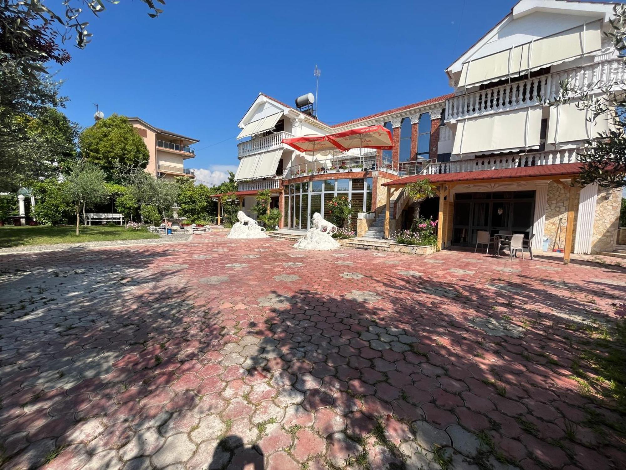 Villa Kasa Durrës Esterno foto